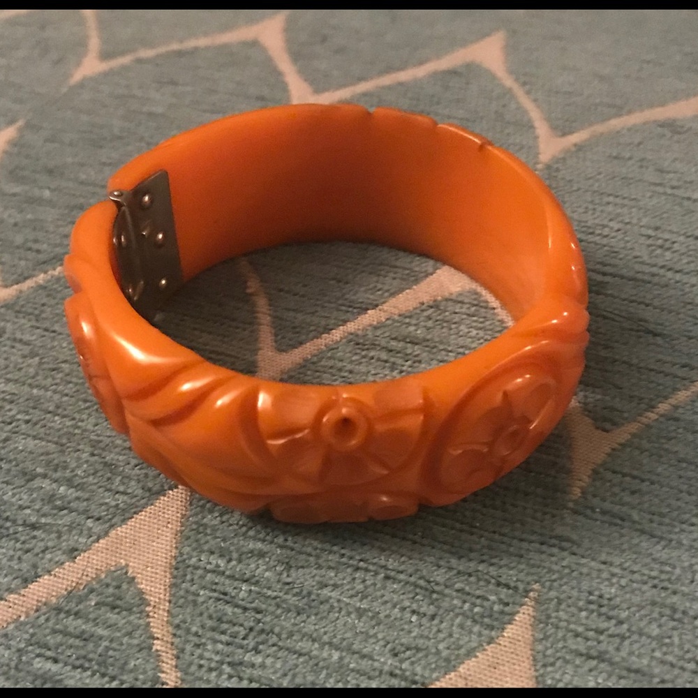 Bakelite repro hinge bracelet orange floral carved